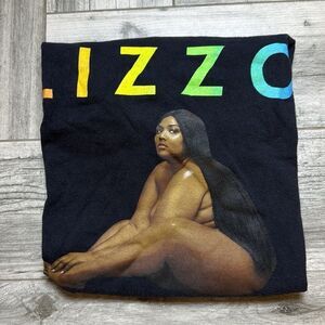 Lizzo Cuz I Love You Short Sleeve Graphic T-shirt Black Large